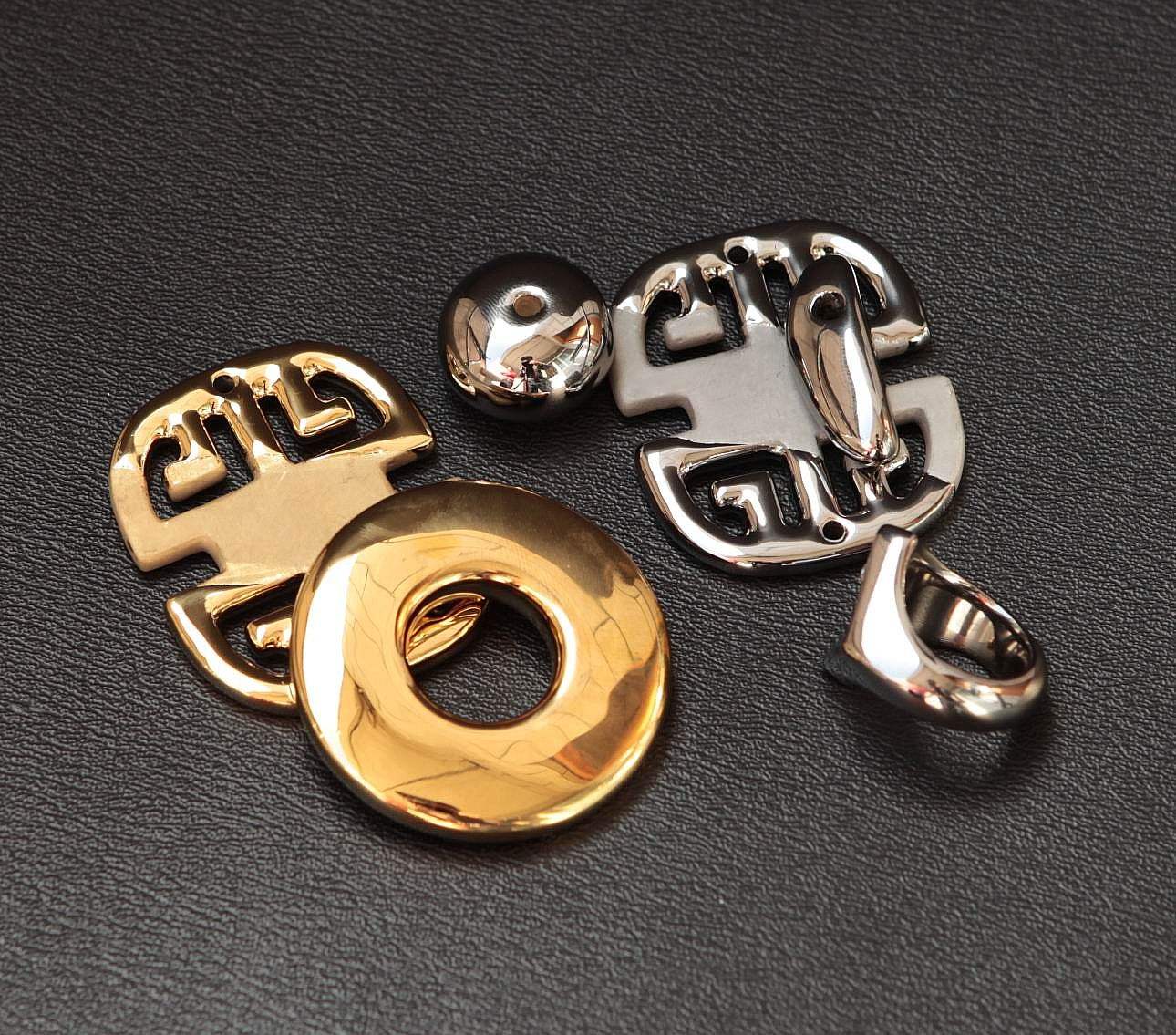 東莞真空PVD電鍍廠加工真空電鍍IP金色 五金配件真空鍍膜