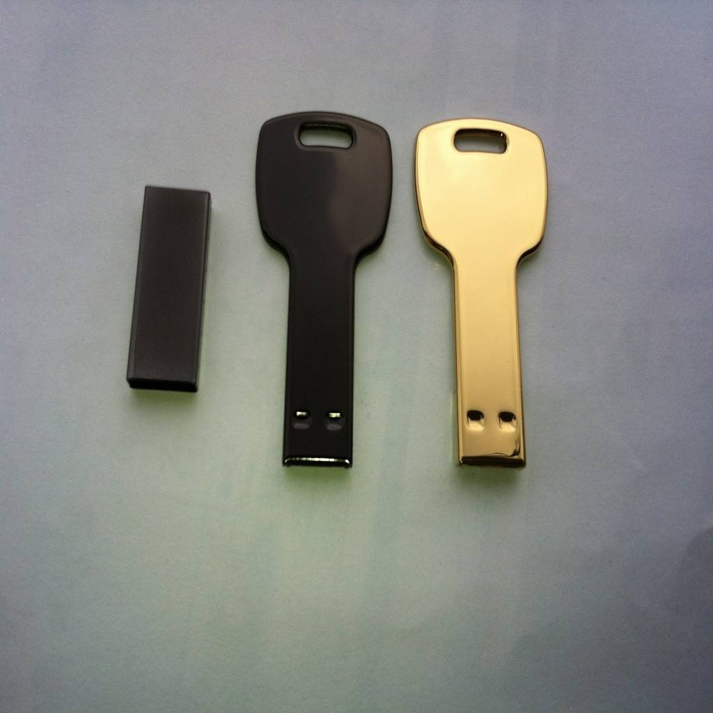 東莞真空PVD電鍍廠加工真空電鍍IP金色 電子配件真空鍍膜