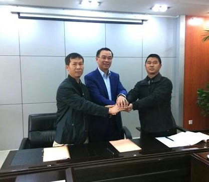 東莞陳先生電鍍項(xiàng)鏈?zhǔn)罪椘? title=